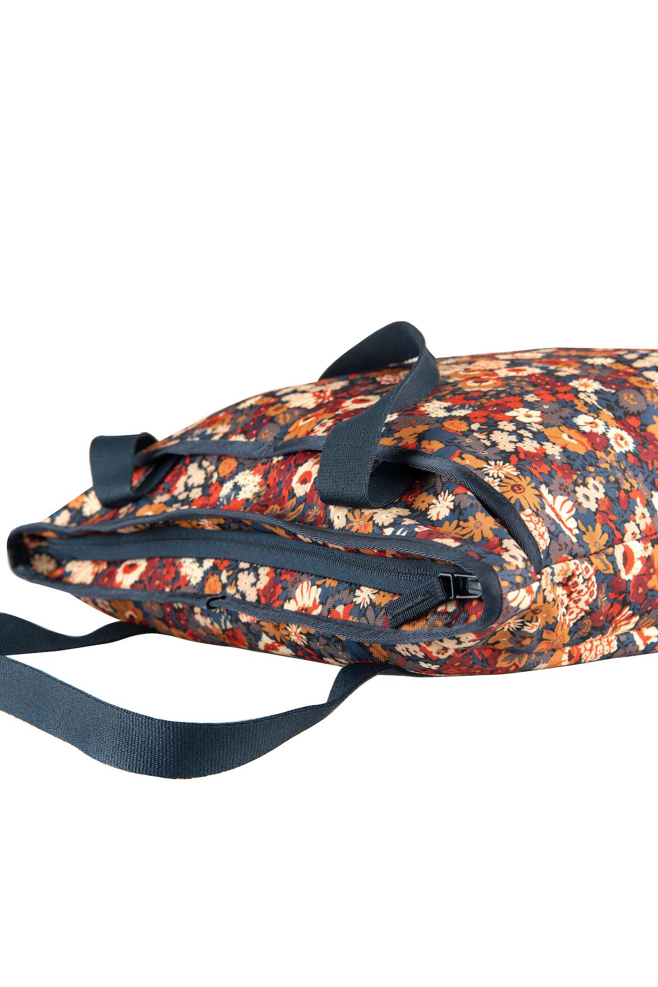 □Tote Bag 9L Liberty – Orange Multi □Tote Bag 9L Liberty