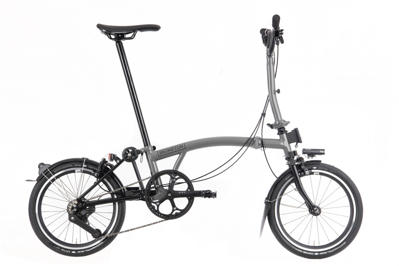 Brompton P Line Urban Mid mit Gepäckträger 4 Gang 2023 Titan