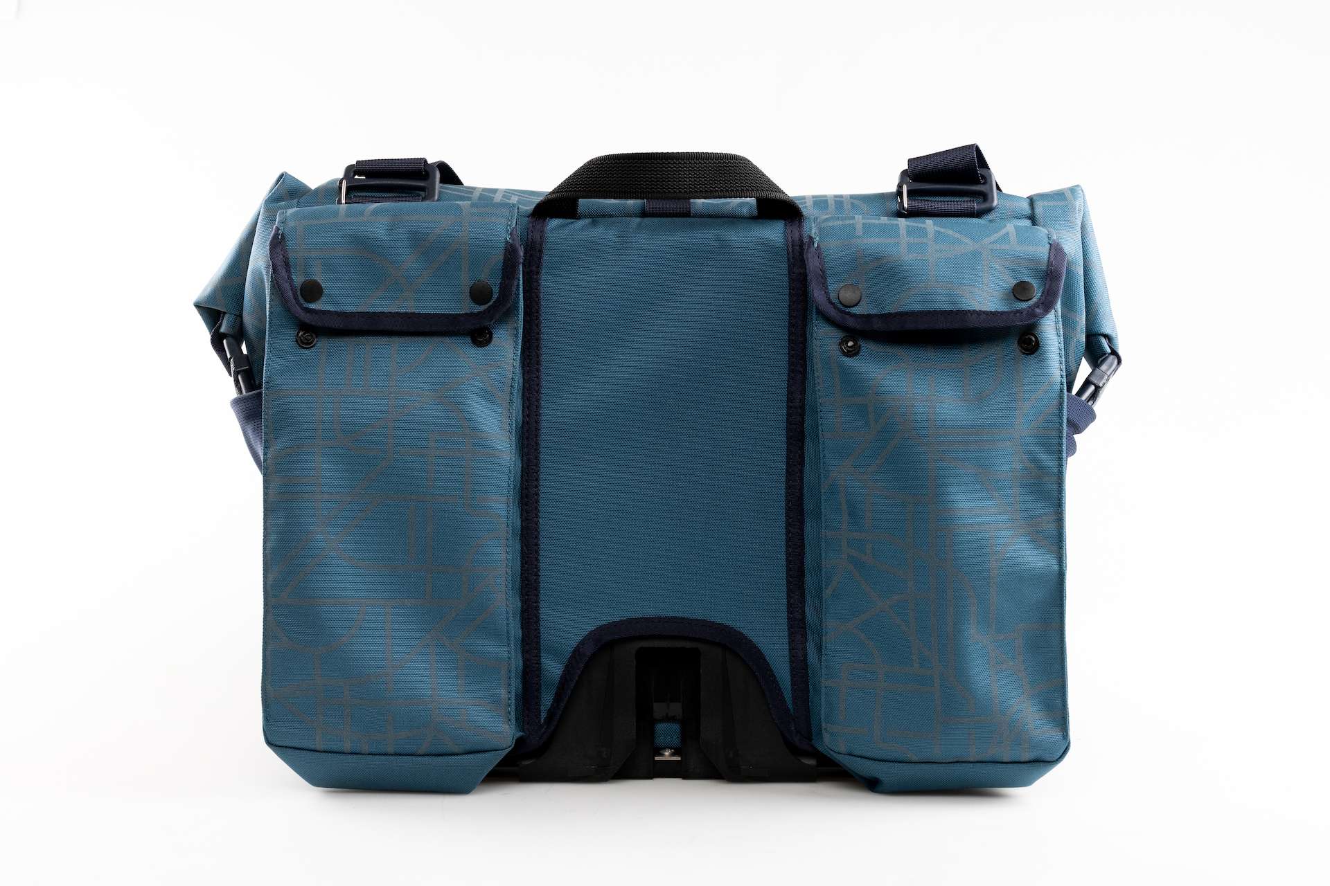 Q103118-Borough-L-Bag-